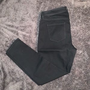 Super skinny mid-rise Old Navy pants